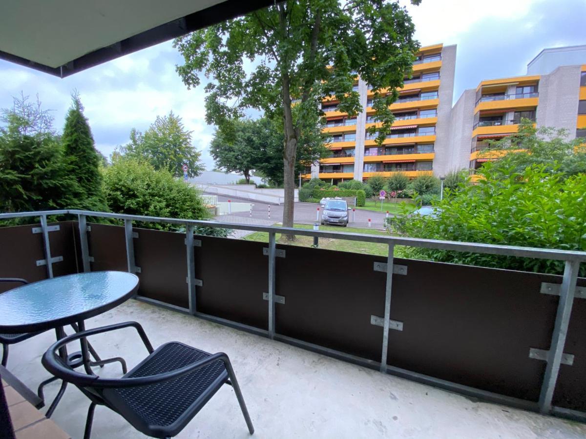 Apartment In Uninaehe Lübeck Buitenkant foto